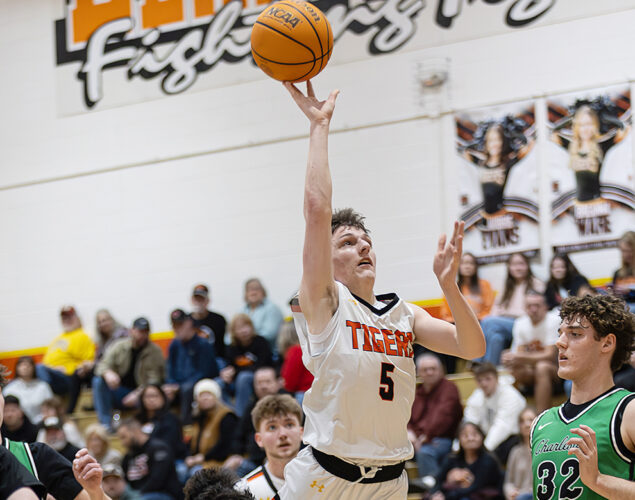 Tigers top Hampshire, 50-47